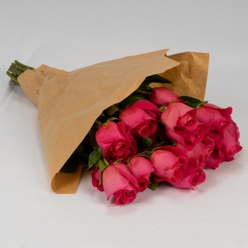 Rosas premium fucsias (25 tallos)
